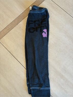 FREECITY Black Sweatpants with purple Logo Accent